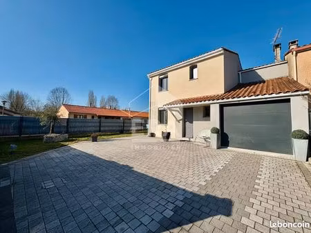 maison 4 pièces 101 m²