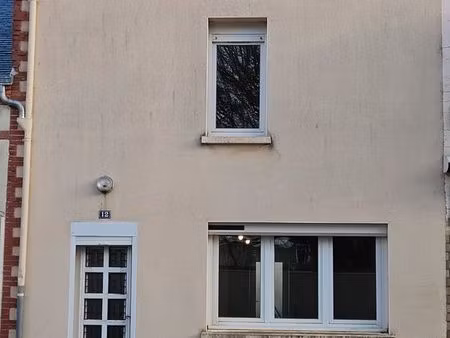 location maison de bourg bel-air de combrée