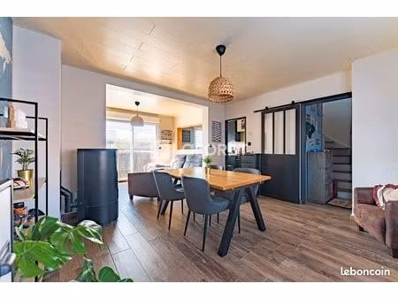 maison 4 pièces 82 m²