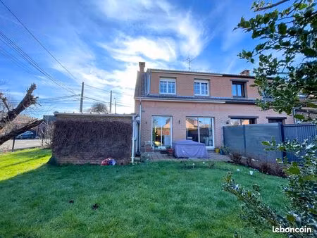 maison semi-individuelle - 90 m2 - 3 chambres - jardin - garage