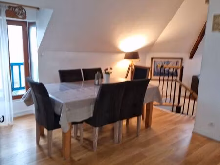 beau t4 duplex tout à pied