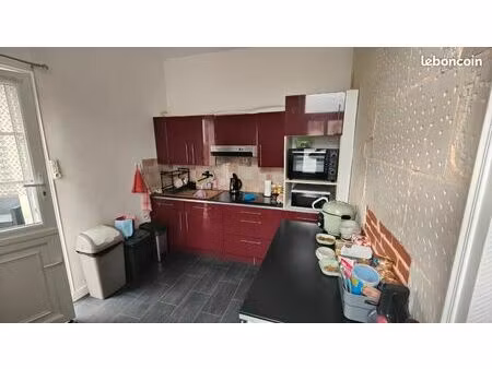 maison de bourg 60 m² – broc (49) – petite cour