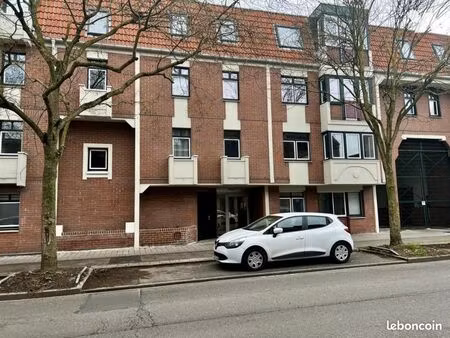 appartement 3 pièces 77 m²