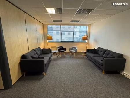 bureau zone franche grand boulevard à proximité du parc barbieux - accès immédiat tramway 