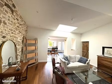 maison de plain-pied  env 110 m² les sorinières