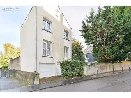 maison de ville 4 pièces 91 m²