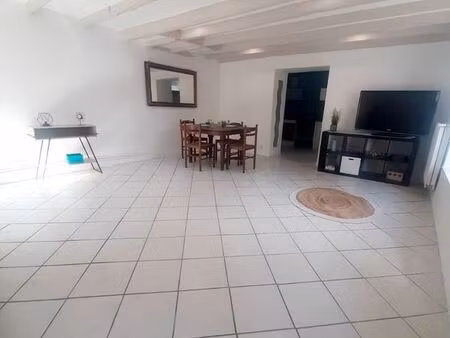 maison de ville- 3 chambres