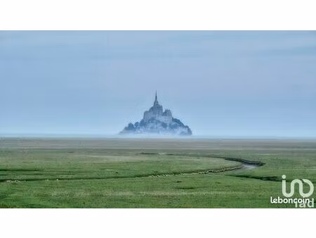 local 6805 m² beauvoir