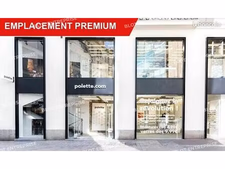 local commercial 183 m²