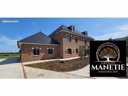 maison 10 pièces 355 m²