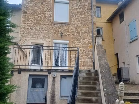 location maison village