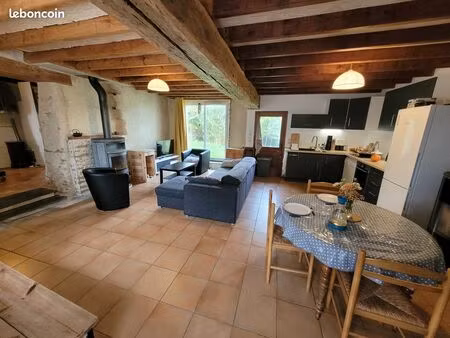 charmante maison à la campagne  90 m²  à louer