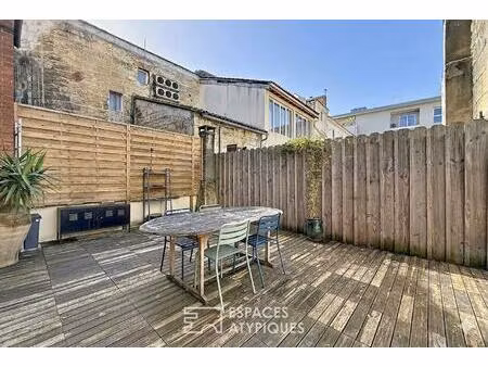 un écrin de charme avec terrasse plein ciel aux capucins
