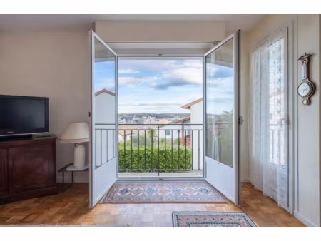 vente appartement 4 pièces 83 m² ciboure (64500)