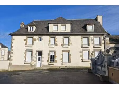 vente immeuble bord de mer à couptrain (53250) : à vendre bord de mer / 228m² couptrain