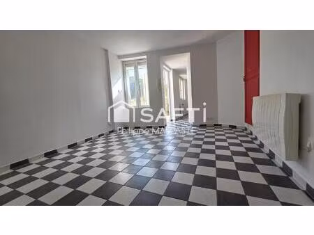 proche de tous commerce