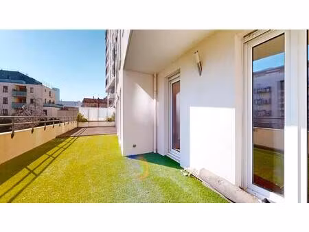 spacieux t5 de 204m² avec grande terrasse - cours tolstoï  vil