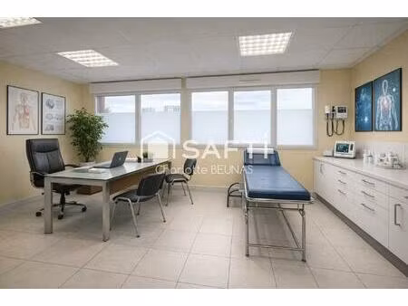 cabinet médical idéal  96m²  proche métro bellefontaine