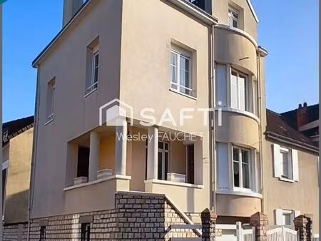 maison de ville à châteauroux (36000) – 161 m² –