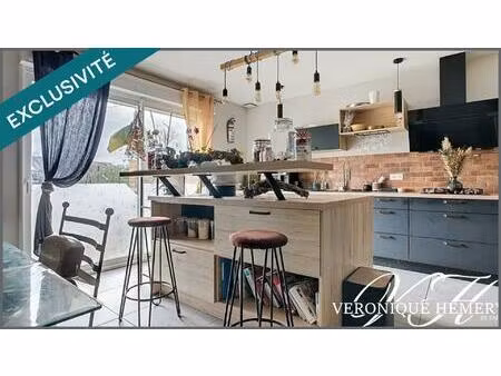 ancienne rénovée 3 chambres avec terrain d'agrément et pré