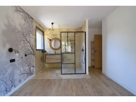 *** greasque…maison coup de cœur…intérieur chaleureux et soigné…rénovation de qualité…calm