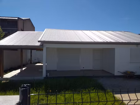 villa récente f3 a saisir bois court