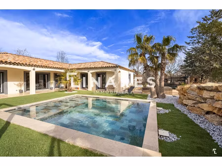 vente maison 6 pièces 162 m² plan-d’aups-sainte-baume (83640)