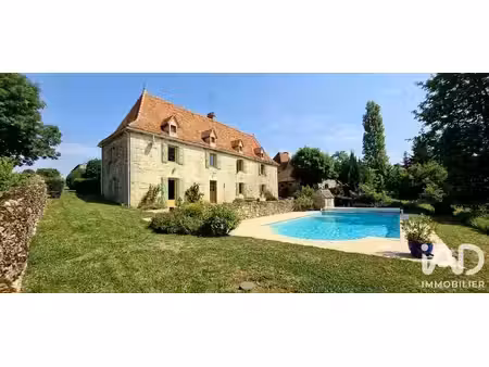 maison de campagne à rueyres (46120)