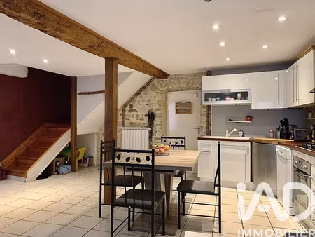 maison de village à chadeleuf (63320)