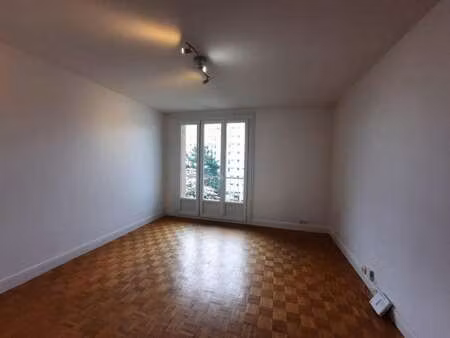location appartement 3 pièces à rennes (35000) : à louer 3 pièces / 59m² rennes