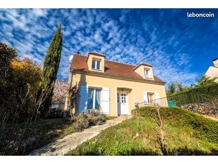 maison maisse centre