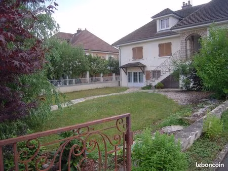 appartement à louer dans quartier calme
