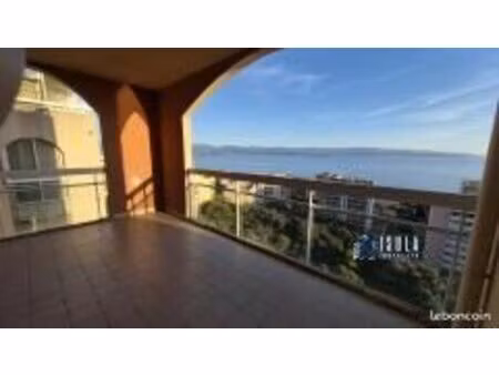 appartement 3 pièces 89 m²