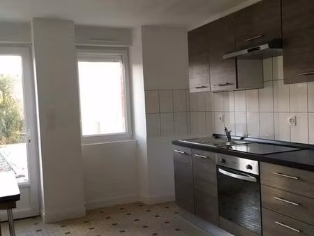 maison 5 pièces 104 m²