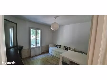 f2 meublé  calme et lumineux avec grand jardin et vue sur la roseraie