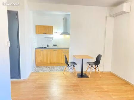 loue t1 à l’année en centre ville d’ajaccio à castel vecchio