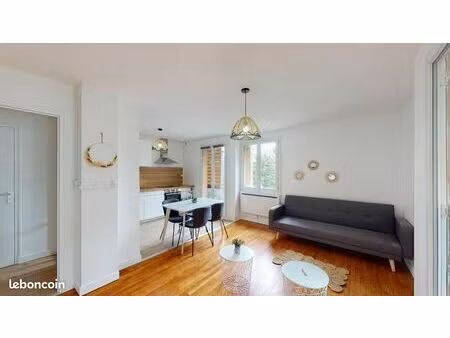 appartement 3 pièces 54 m²