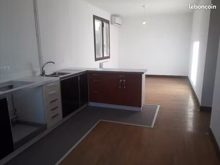 t3 avec jardin privatif