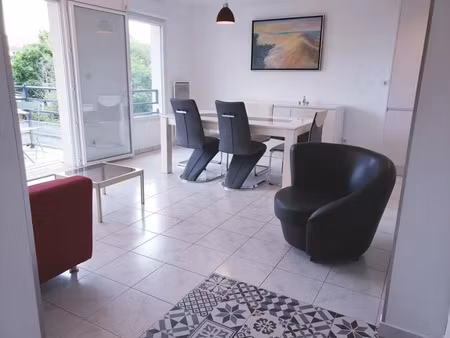 location meublée appartement 2 pièces 54 m² à la teste-de-buch (33260)  940 €