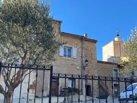 particulier loue très joli studio meublé