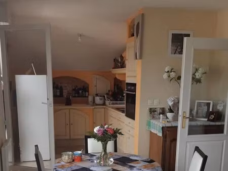 location meublée appartement 2 pièces 30 m² à vétraz-monthoux (74100)  1 000 €