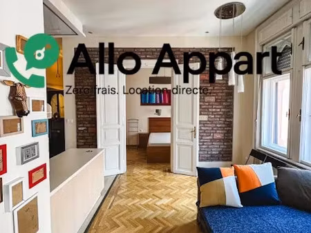 location meublée appartement 2 pièces 44 m² à paris 16ème (75016)  1 240 €