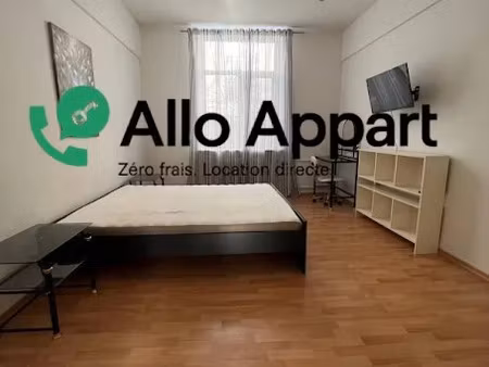 location meublée appartement 2 pièces 43 m² à paris 17ème (75017)  1 360 €