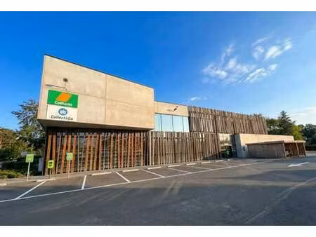 commerce 2.071 m² à louer sur site colruyt bouwel