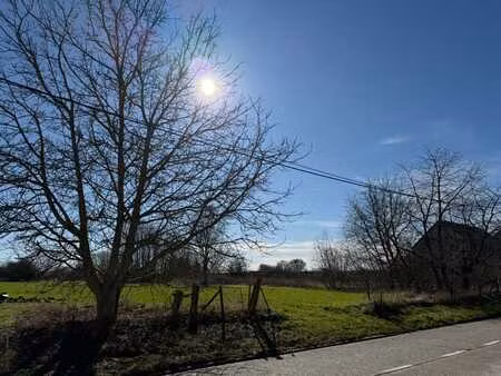 beau terrain à bâtir de 8 ares 86 ca hors lotissement à rami