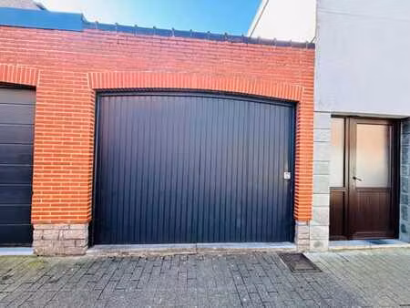 garage pour une voiture