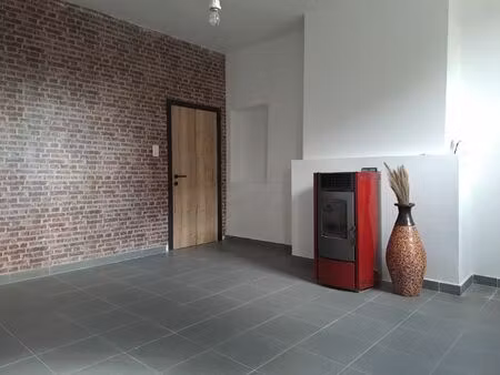 libre le 01 mai 2026 colfonatine-maison tout confort à louer