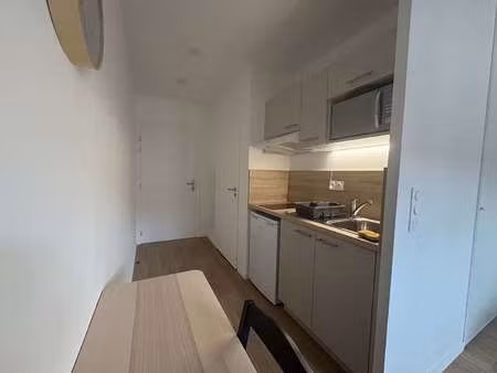 location appartement t1 meublé à nantes (44000) : à louer t1 meublé / 19m² nantes