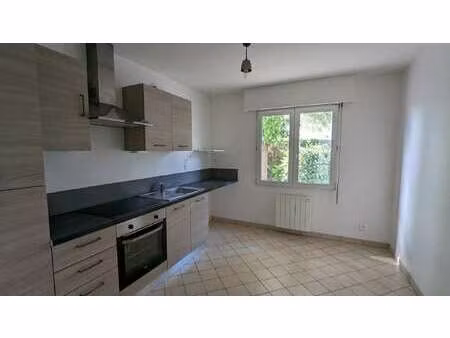 location maison à nantes (44000) : à louer / 95m² nantes