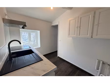 location appartement  59 m² t-2 à mazamet  515 €